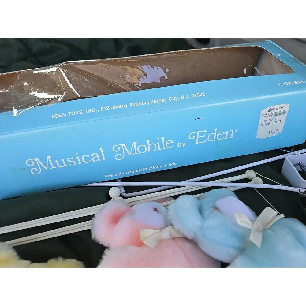 Vtg 1986 Eden Toys Musical Crib Mobile Teddy Bears Pastel Pink Blue Yellow Boxed